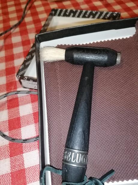 Čistič vosku na flasi, 