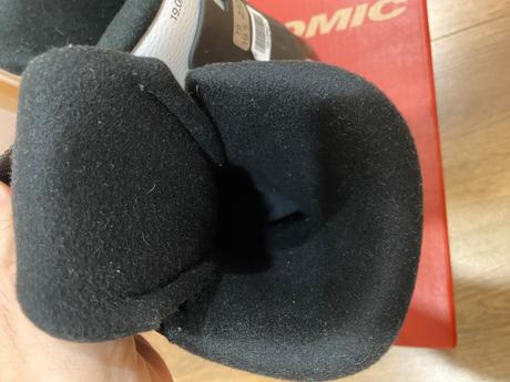 Lyžiarky atomic hawk (mp 19 - 19,5), atomic,30