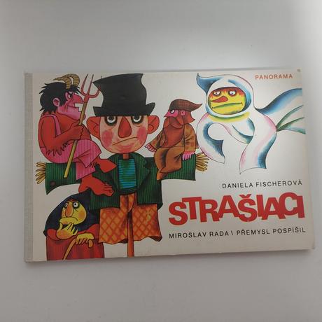 Strašiaci retro leporelo,