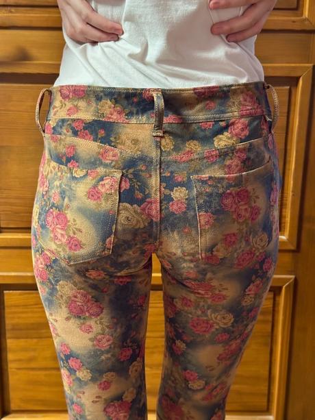 Elastické nohavice s kvetinovým vzorom, s