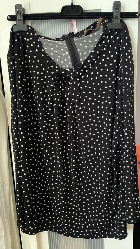 Karl lagerfeld čierna bodkovaná blúzka, l