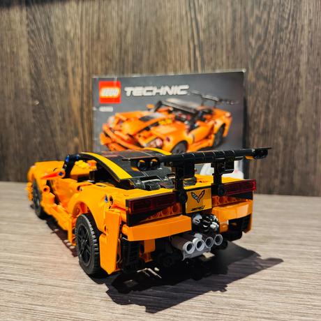 Lego technic chevrolet corvette zr1 42093, 