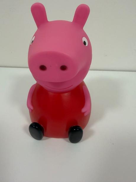 Peppa pig set knižka a nočné svetielko,