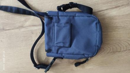 Mensia kabelka na rameno, 