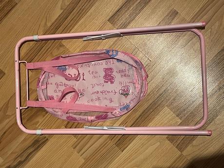 Skladacia hojdacia postieľka pre bábiku, 