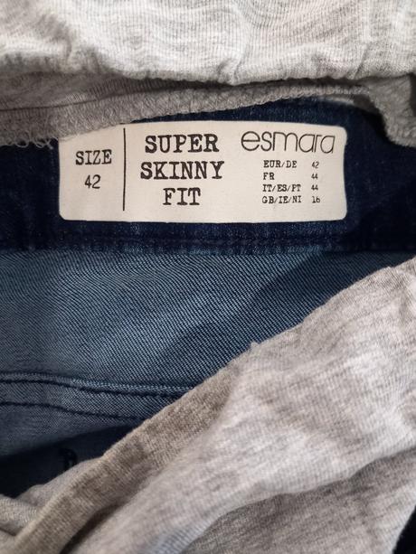 Rifle tehotenske, esmara,42