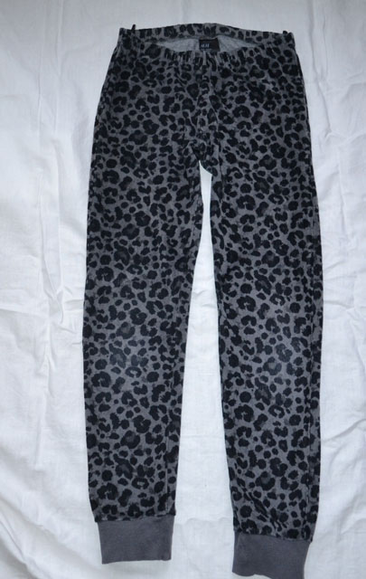 Leo tepláky v 134/140, h&m,140