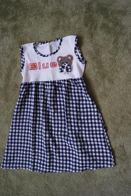 Dievčenské šaty, 122