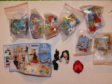 Kinder šmolkovia komplet , 