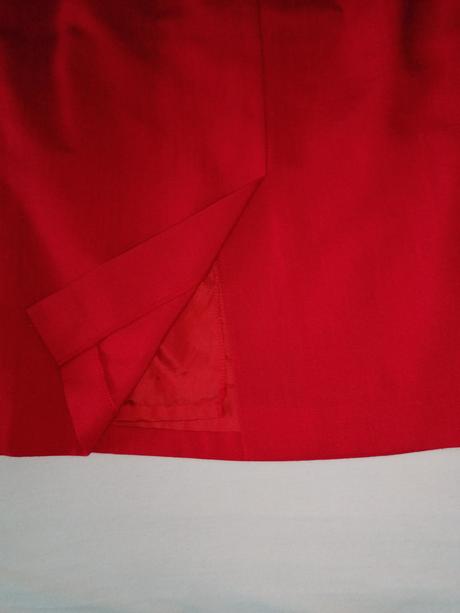 Sukňa jasnočervená, xl