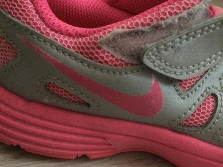 Tenisky nike vzdušné/28, nike,28