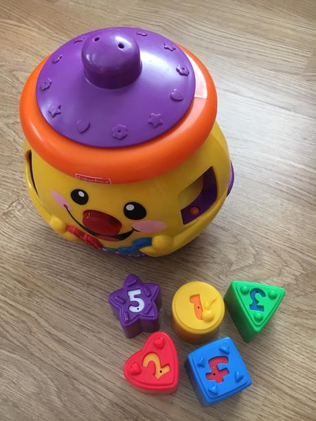 Hovoriaci hrniec fisher price, 