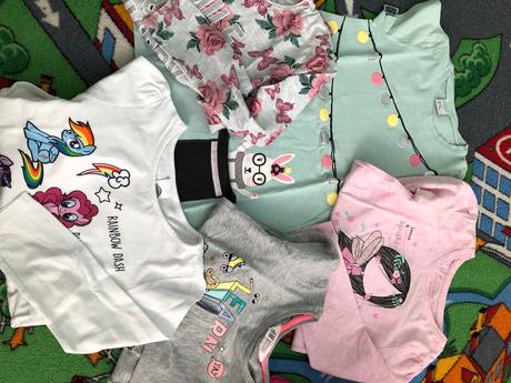 Oblecenie pre dievcatko, 104–116