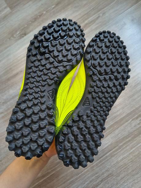 Turfy, adidas,34