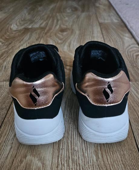 Botasky, skechers,31
