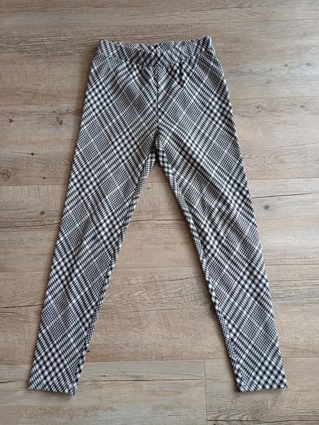 Karovane nohavice 134/140, 134