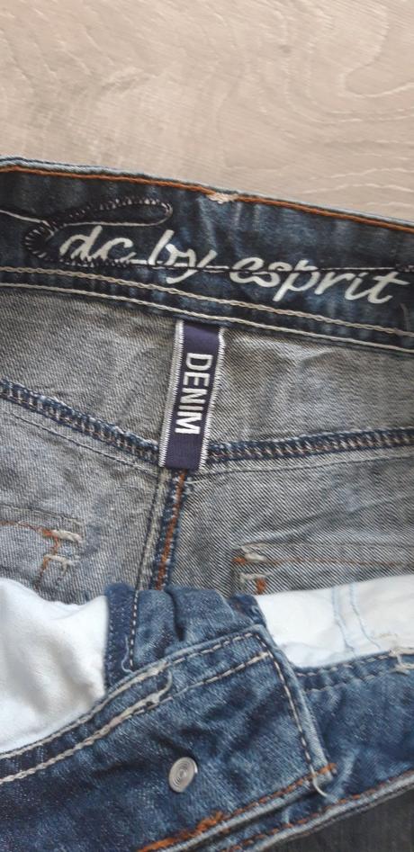 Riflove kraťase 36, esprit,36