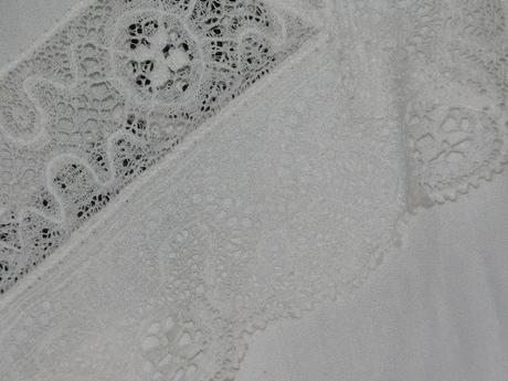 Velmi pekna vintage bluzka ku kroju, 42