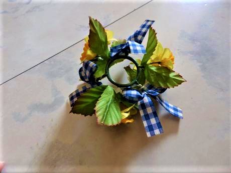 Ozdobný venček na sviečku,