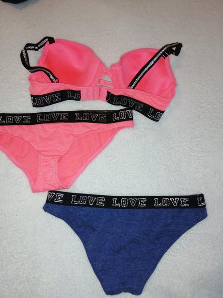 Supravicka slecnu xs, xs