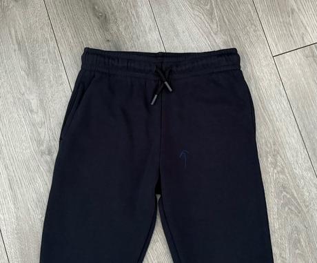 Tepláky veľ. 128, f&f,128