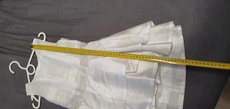 Spoločenské šaty, 104