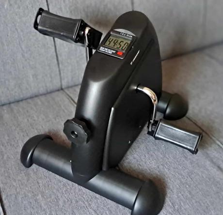 Nový stacionárny bicykel -,