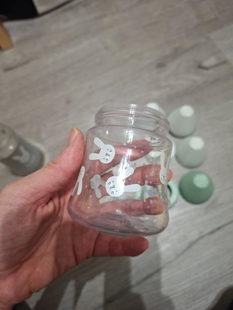 Fľašky suavinex, suavinex