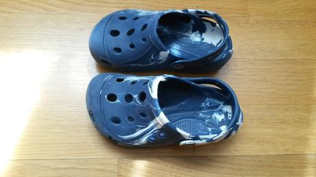 Topánky do vody, 25