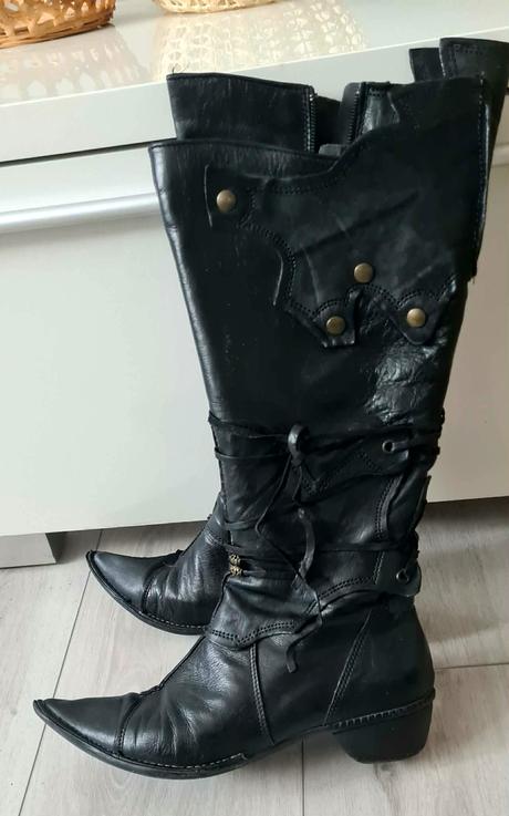 Kožené čižmy, 37