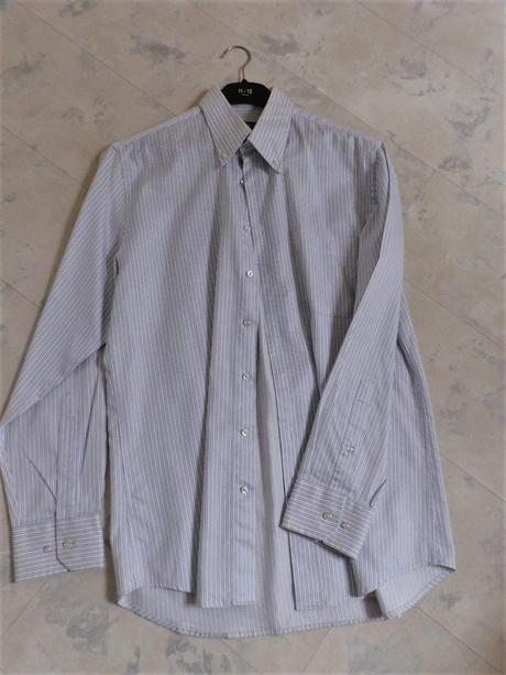 Kvalitná košeľa, 40