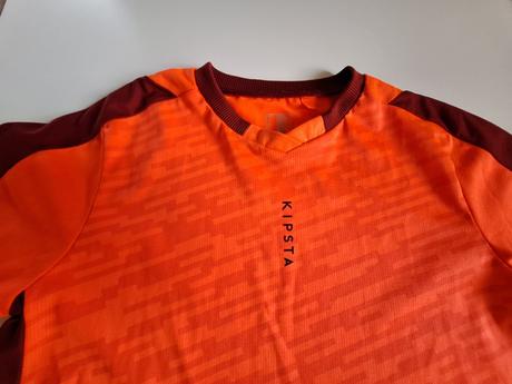 Športové tričko, kipsta,140