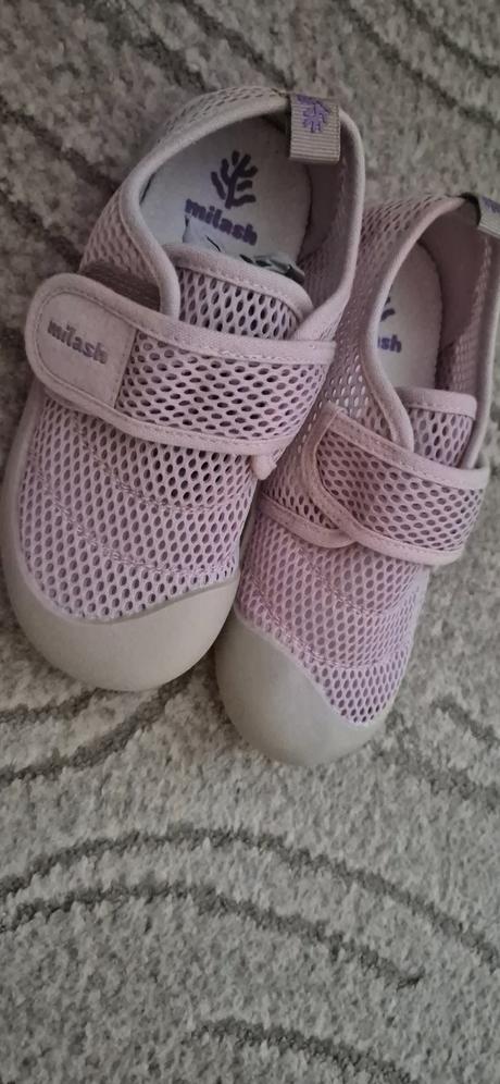 Sieťkované barefoot milash, 31