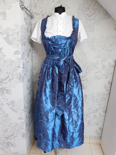 Pekny kvalitny dirndl kroj, 38