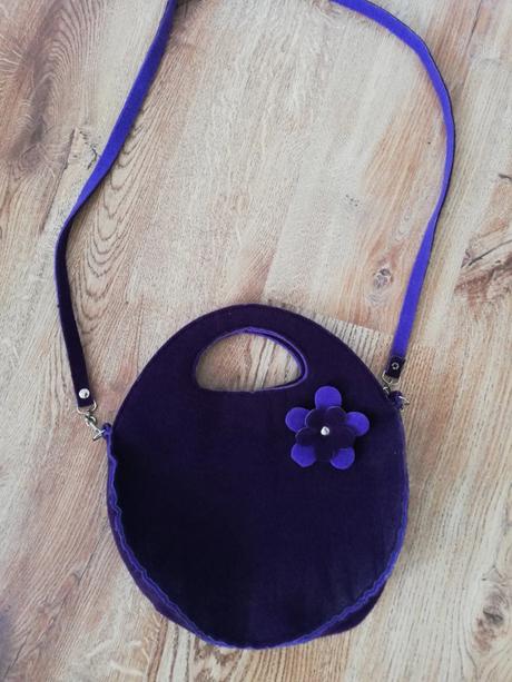 Fialová handmade kabelka, 