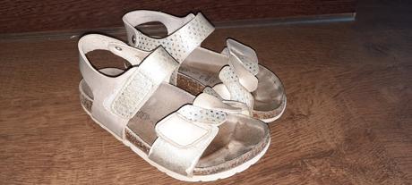 Sandalky-biomodex, 31