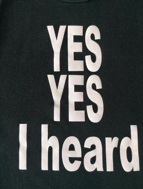 Triko s nápisom, mirau,86