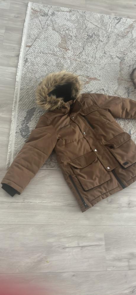 Zimna bunda, reserved,128