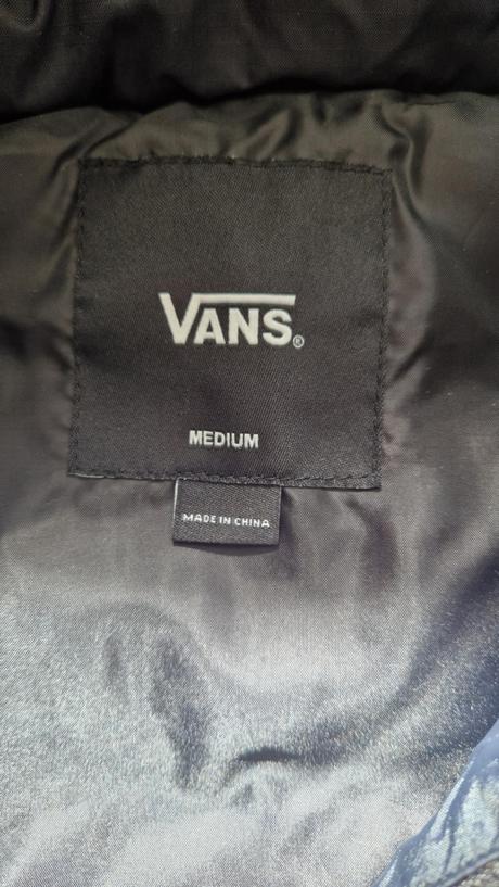 Vans bunda, m
