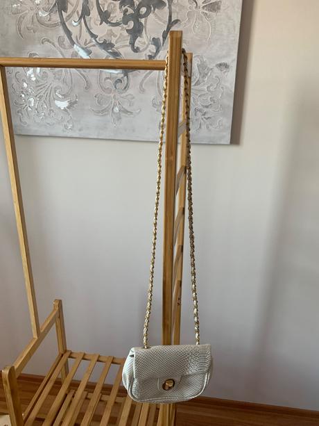 Malá kabelka pinko, pinko