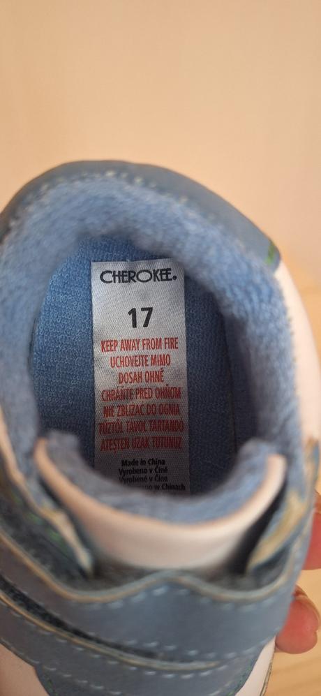 Tenisky, cherokee,17
