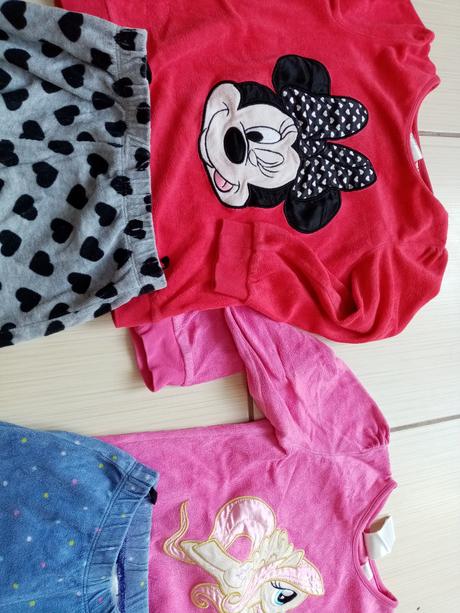 Balík pyzamiek cca 2 až 3 roky, 86–98