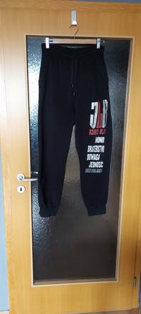 Zateplené tepláky veľ.m ,veľ.l, m