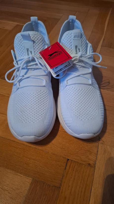 Tenisky, slazenger,42