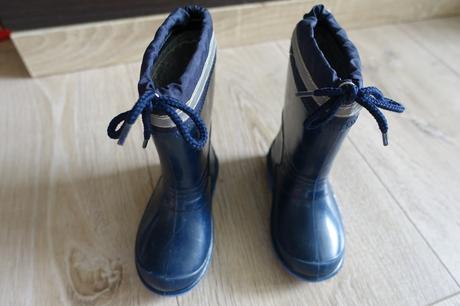 Gumenné čižmi, 22