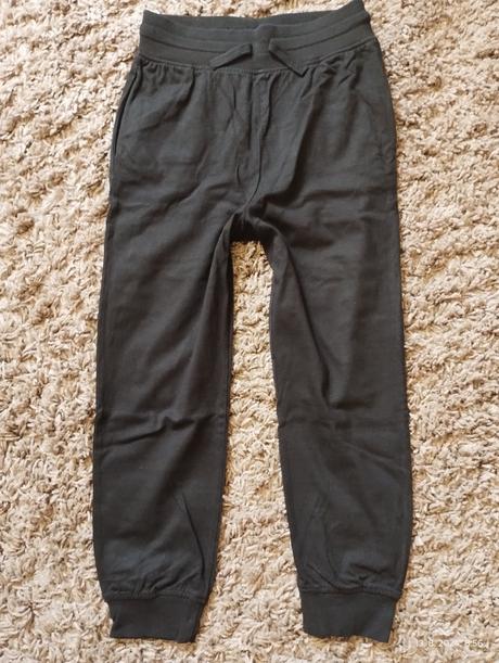 Tenké tepláky, h&m,152