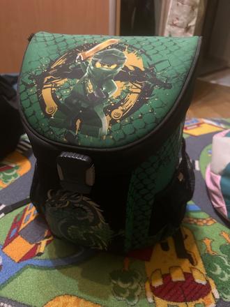 Skolska taska lego ninjago, 