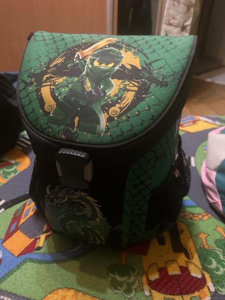 Skolska taska lego ninjago, 