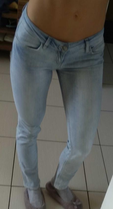 Svetlomodre vigos jeans bedrove, s