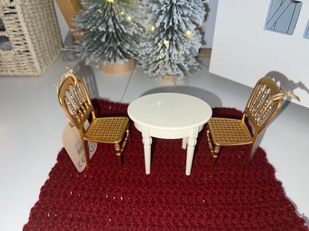 Zlaté stoličky maileg 2ks, 